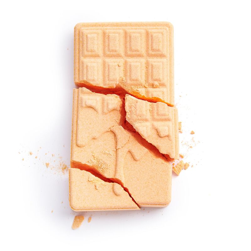 Makeup Revolution - Chocolate Bar Bath Fizzer Orange - Bath Fizzer - TOPSHELF