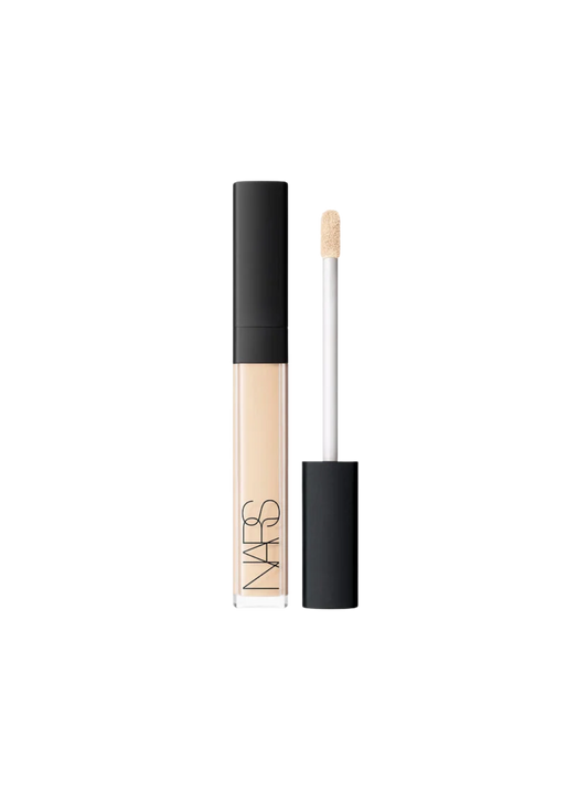 NARS Radiant Creamy Concealer – Lightweight Medium Coverage Concealer Light