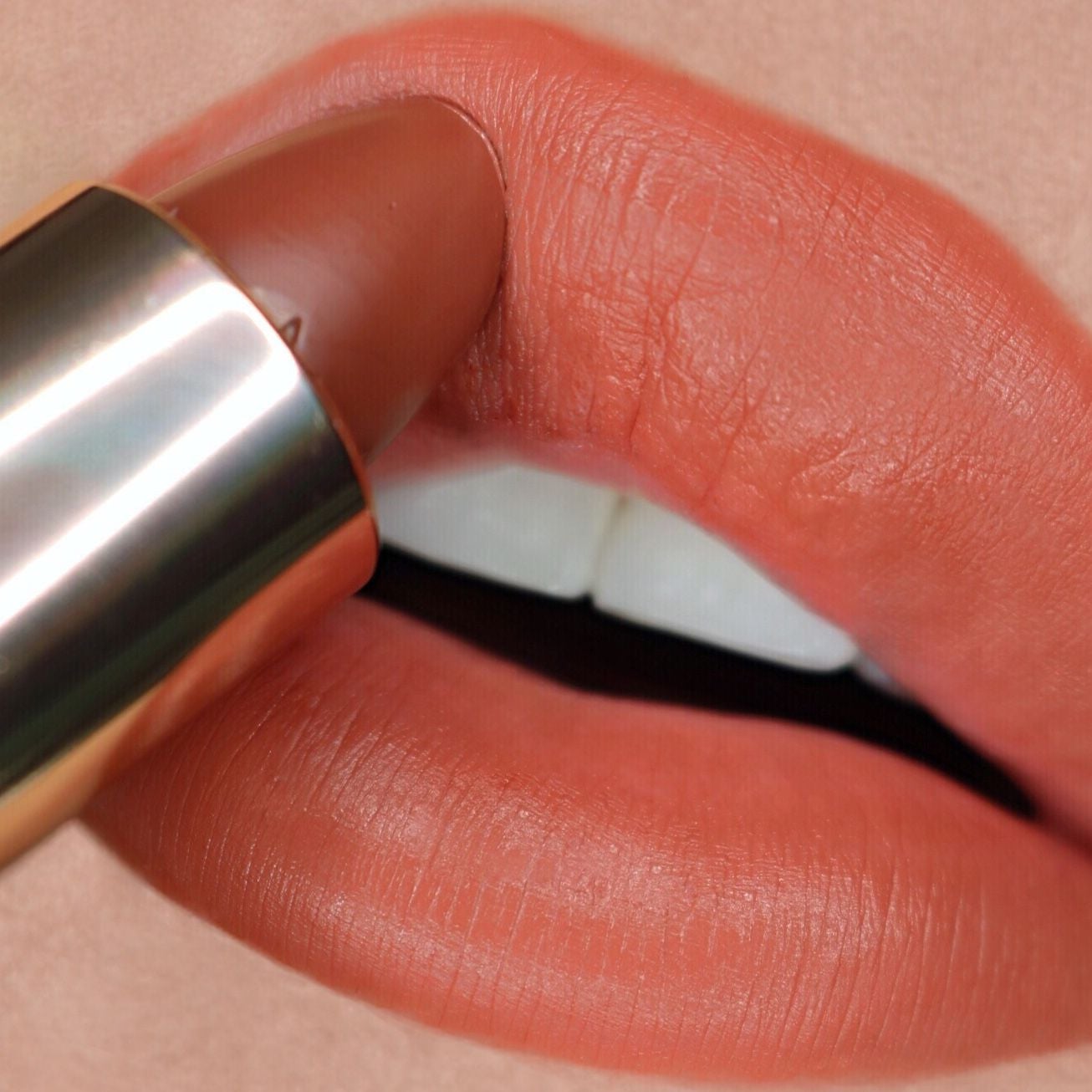 Colourpop - Ca Love - Blur Lux Lipstick - TOPSHELF