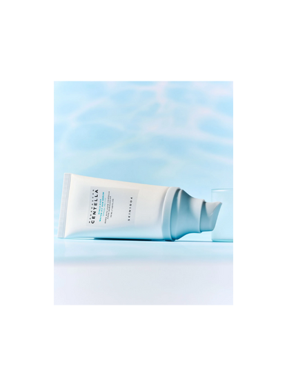 SKIN1004 - Madagascar Centella Hyalu-Cica Water-Fit Sun Serum – Hydrating Sunscreen 15ml