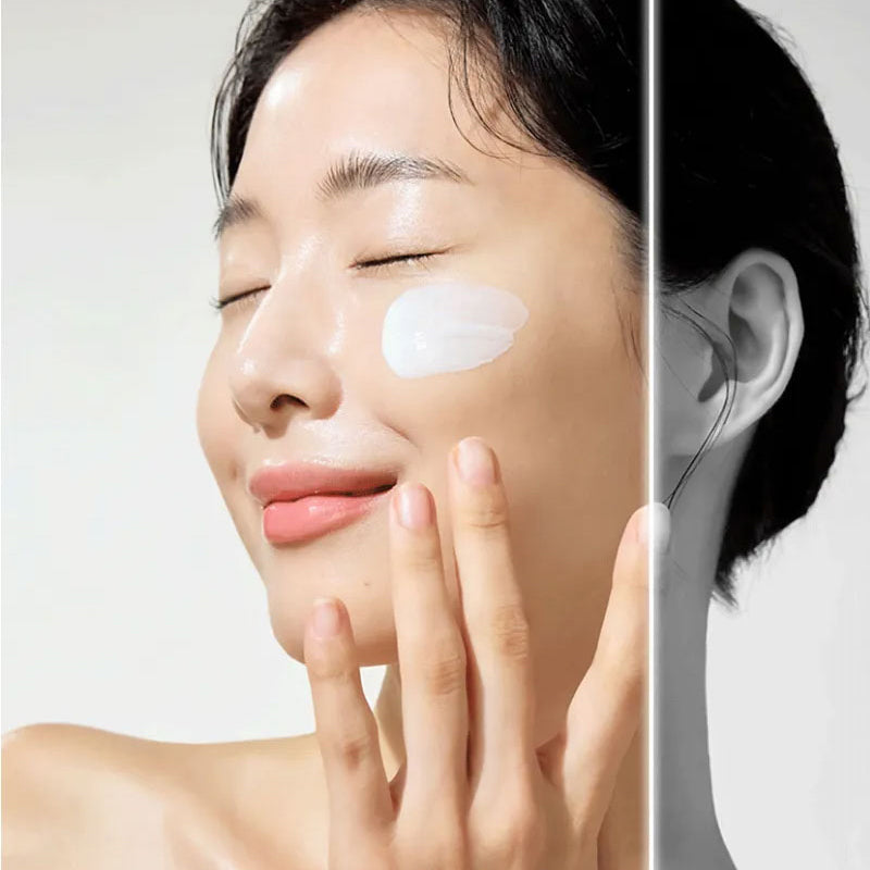 Celimax - Pore + Dark Spot Brightening Care Sunscreen SPF50+ – Tone Enhancing UV Protection Sunscreen