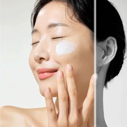 Celimax - Pore + Dark Spot Brightening Care Sunscreen SPF50+ – Tone Enhancing UV Protection Sunscreen
